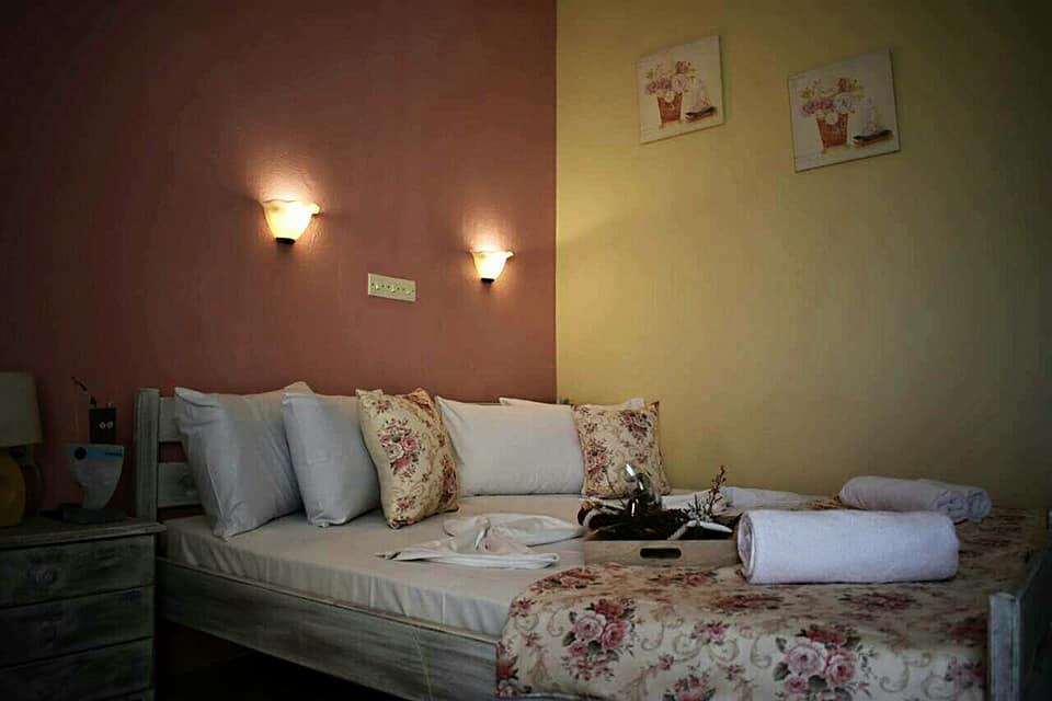 Foteini Rooms Skala Sotiros Luaran gambar