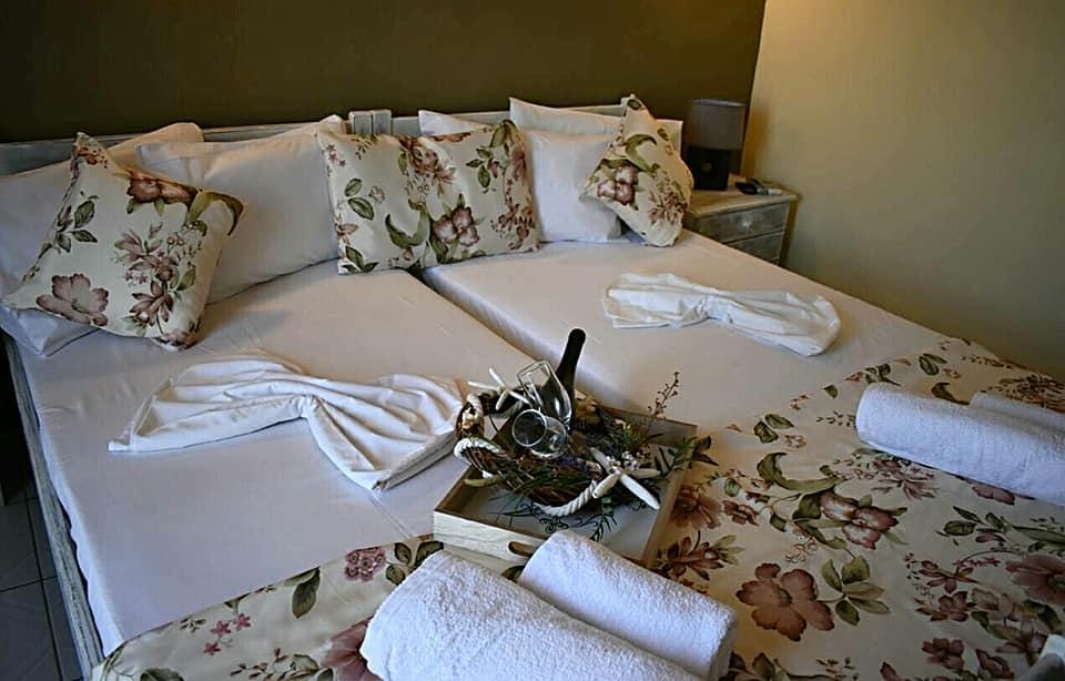 Foteini Rooms Skala Sotiros Luaran gambar