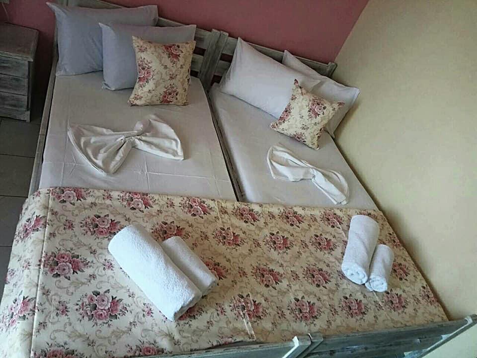 Foteini Rooms Skala Sotiros Luaran gambar